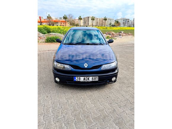 Acil acil Renault Laguna 1.6 RXE 2001 Model 