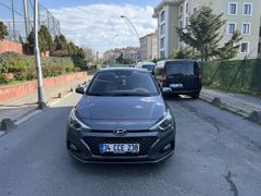 Sahibinden Hyundai i20 1.4 MPI Elite Smart 2019 Model  64.000 km Gri (Gümüş)