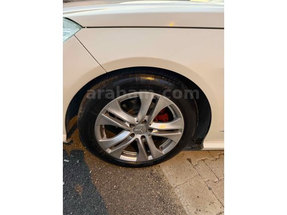Sahibinden Mercedes - Benz E 220 CDI BlueEFFICIENCY 2012 Model 