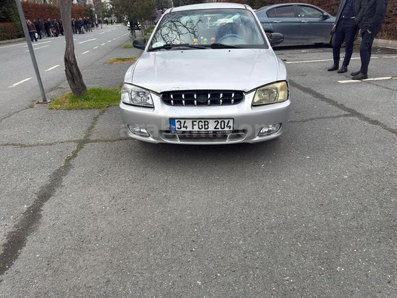 Sahibinden Hyundai Accent 1.3 LX 2002 Model  263.000 km Gri