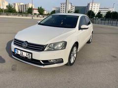 Sahibinden Volkswagen Passat 2.0 TDi BlueMotion Highline 2011 Model Van 226.000 km Beyaz 