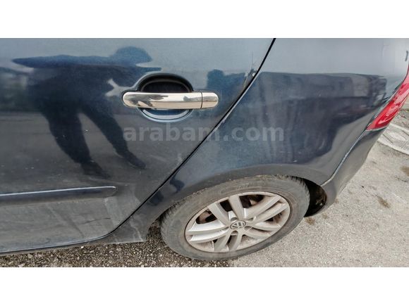 Düşük km otomatik lpgli 2006 golf 5 - Takas olur