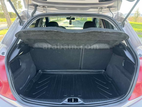 Sahibinden Peugeot 208 1.4 HDi Active 2012 Model 