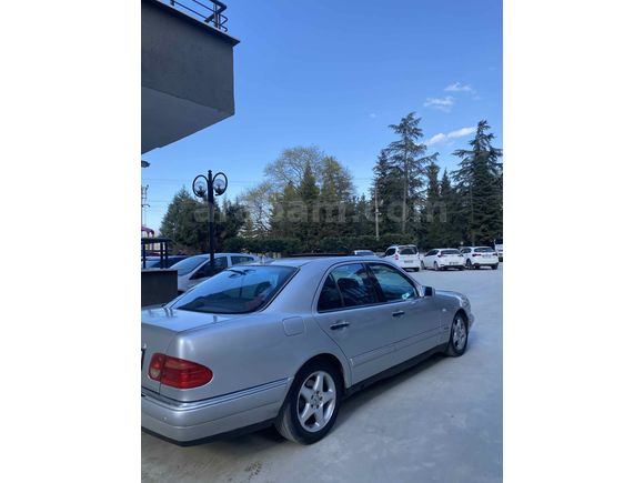 Sahibinden Mercedes - Benz E 200 Avantgarde 1998 Model 