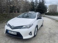 Sahibinden Toyota Auris 1.4 D-4D Active Skypack 2013 Model 