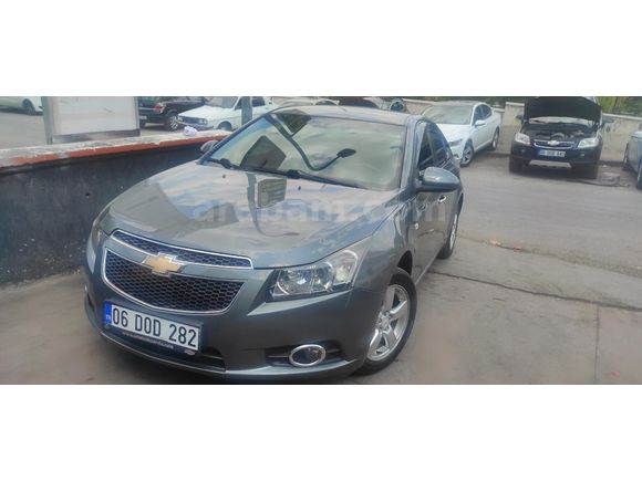 Sahibinden Chevrolet Cruze 1.6 2011 Model  152.500 km Füme