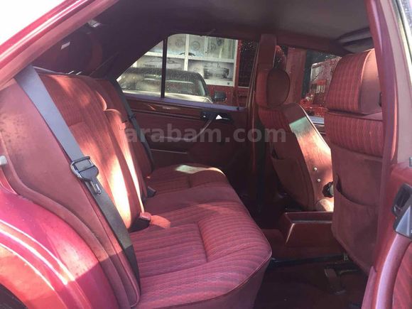 Sahibinden Mercedes - Benz 200 E 1990 Model 