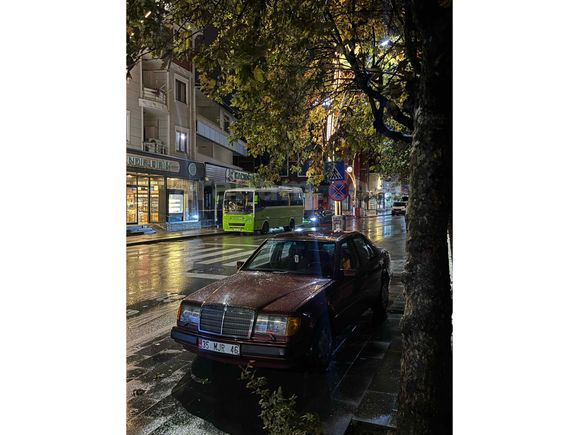 Sahibinden Mercedes - Benz 200 E 1990 Model 