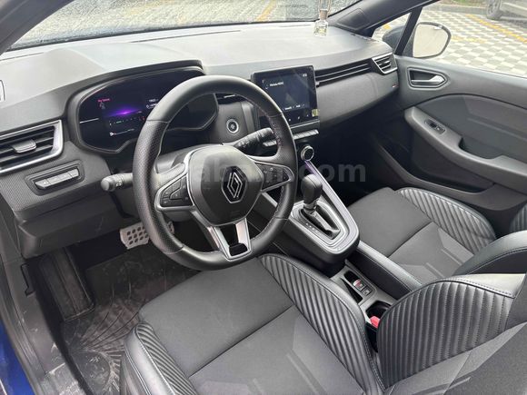 Sahibinden Renault Clio 1.0 TCe Techno Esprit Alpine 2023 Model 