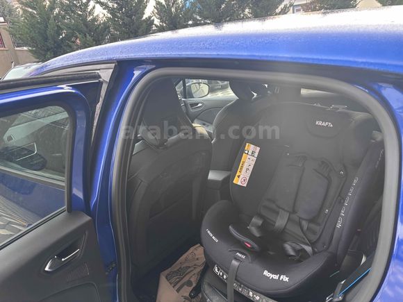 Sahibinden Renault Clio 1.0 TCe Techno Esprit Alpine 2023 Model 