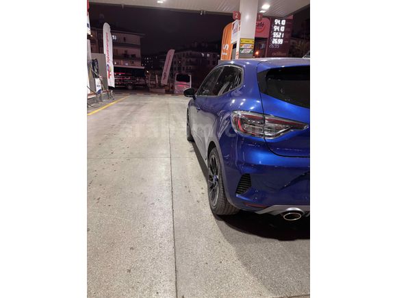 Sahibinden Renault Clio 1.0 TCe Techno Esprit Alpine 2023 Model 