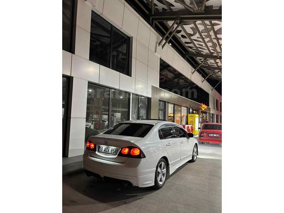 Sahibinden Honda Civic 1.6i VTEC Elegance 2012 Model 
