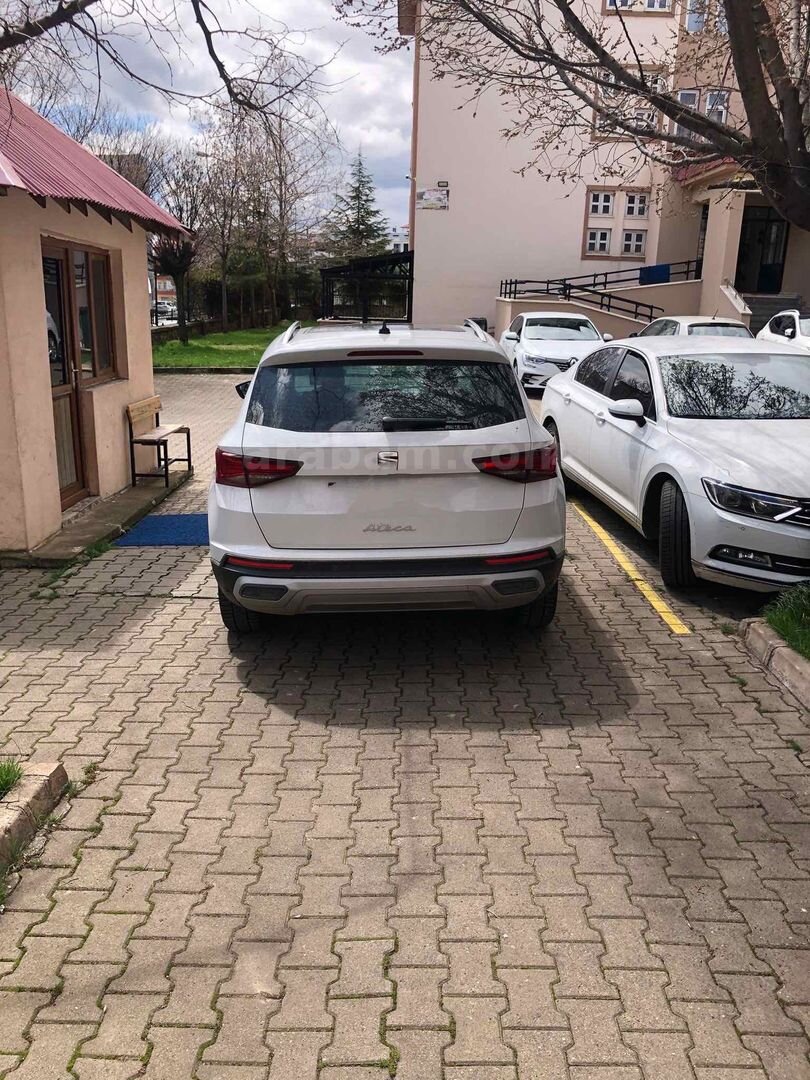 Sahibinden Seat Ateca 1.5 EcoTSI Xperience 2025 Model Bingöl 3