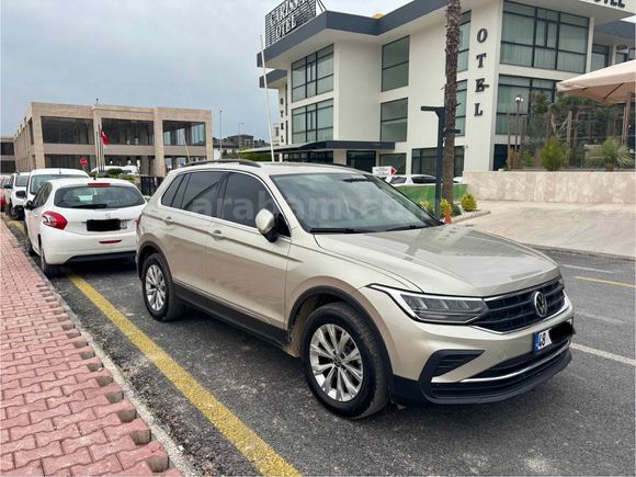 Sahibinden Volkswagen Tiguan 1.5 TSI Life 2024 Model  18.680 km Gri (metalik)