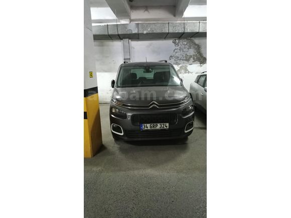 Sahibinden Citroen Berlingo 1.5 BlueHDI Feel Bold 2023 Model