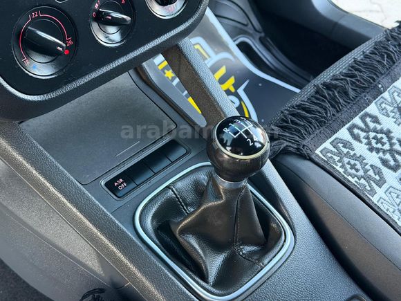 Sahibinden Volkswagen Jetta 1.6 Primeline 2007 Model