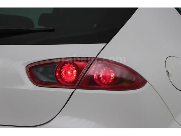 SSS CARS'TAN DİZEL OTOMOTİK VİTES LEON