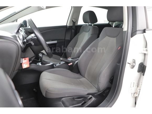 SSS CARS'TAN DİZEL OTOMOTİK VİTES LEON