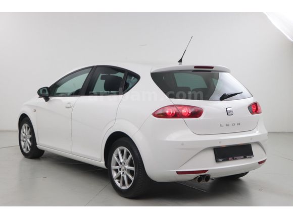 SSS CARS'TAN DİZEL OTOMOTİK VİTES LEON