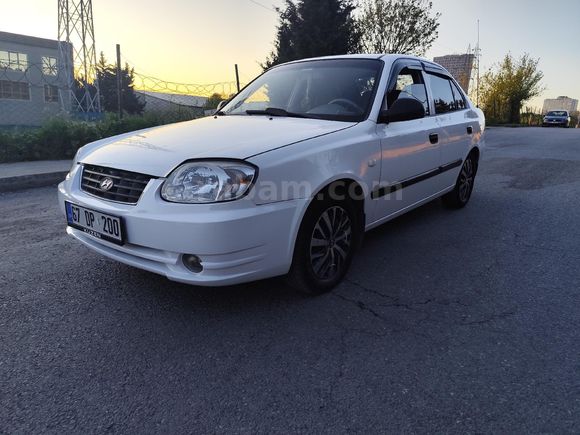 Sahibinden Hyundai Accent 1.5 CRDi Admire 2006 Model  249000. binde