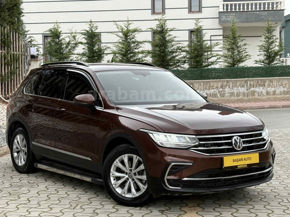 Galeriden Volkswagen Tiguan 1.5 TSI Life 2022 Model Konya