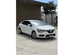 Sahibinden Renault Megane 1.5 Blue DCI Touch 2020 Model 