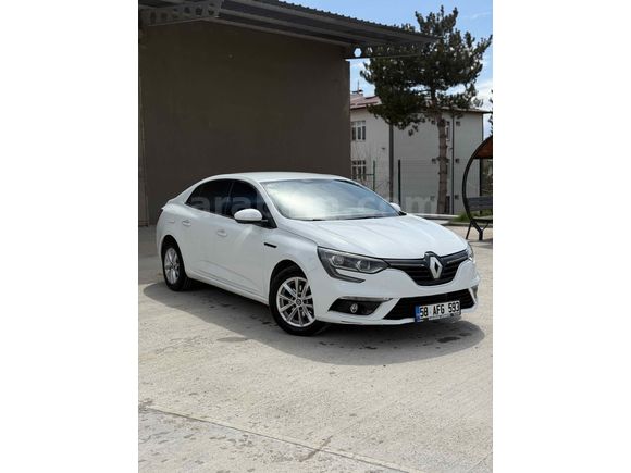 Sahibinden Renault Megane 1.5 Blue DCI Touch 2020 Model 