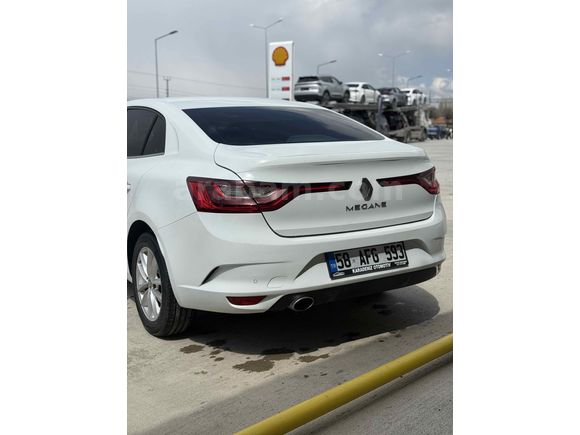Sahibinden Renault Megane 1.5 Blue DCI Touch 2020 Model 