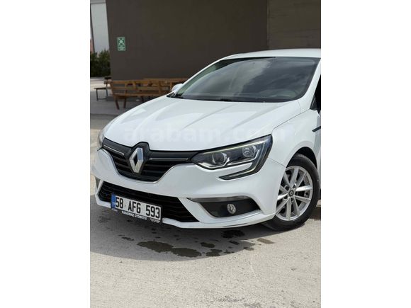Sahibinden Renault Megane 1.5 Blue DCI Touch 2020 Model 