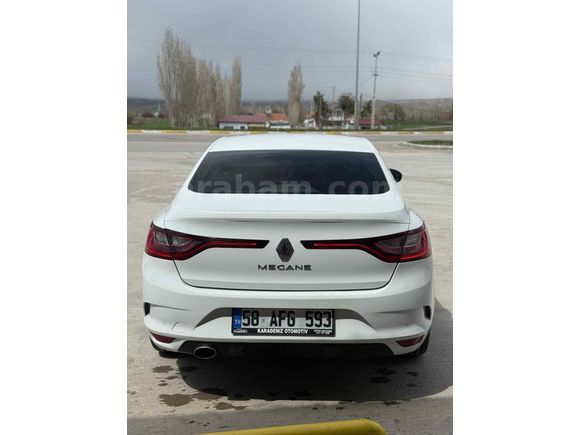 Sahibinden Renault Megane 1.5 Blue DCI Touch 2020 Model 