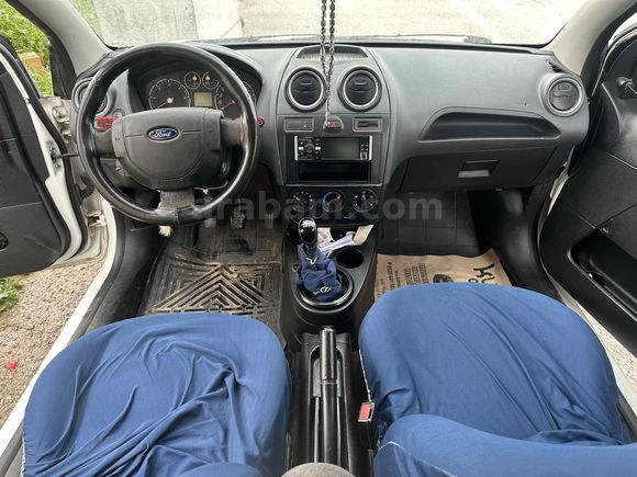 2008 fiesta van temiz