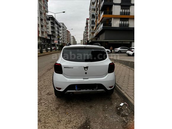 Sahibinden Dacia Sandero 1.5 BlueDCI Stepway 2019 Mode2020 çıkışlıl