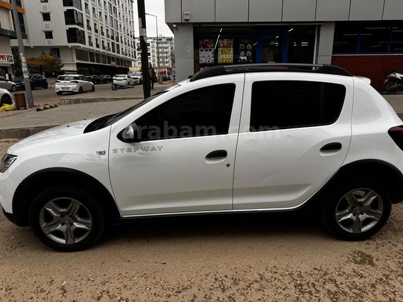 Sahibinden Dacia Sandero 1.5 BlueDCI Stepway 2019 Mode2020 çıkışlıl