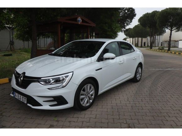 Sahibinden Renault Megane 1.3 TCe Joy 2021 Model