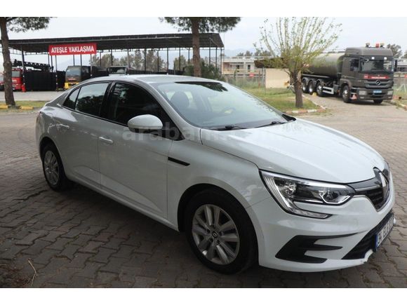Sahibinden Renault Megane 1.3 TCe Joy 2021 Model