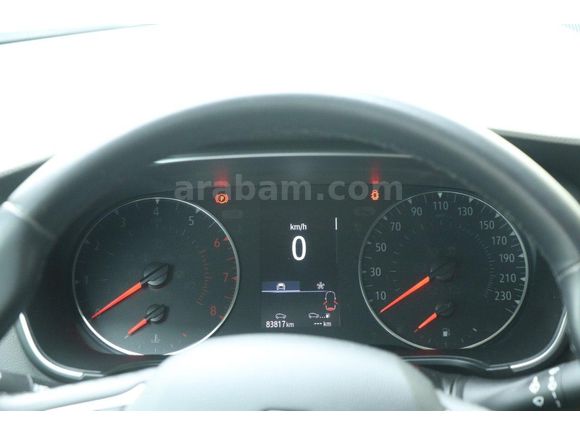 Sahibinden Renault Megane 1.3 TCe Joy 2021 Model