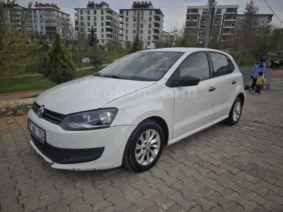Sahibinden Volkswagen Polo 1.2 TDi Trendline 2012 Model  220.000 km Beyaz