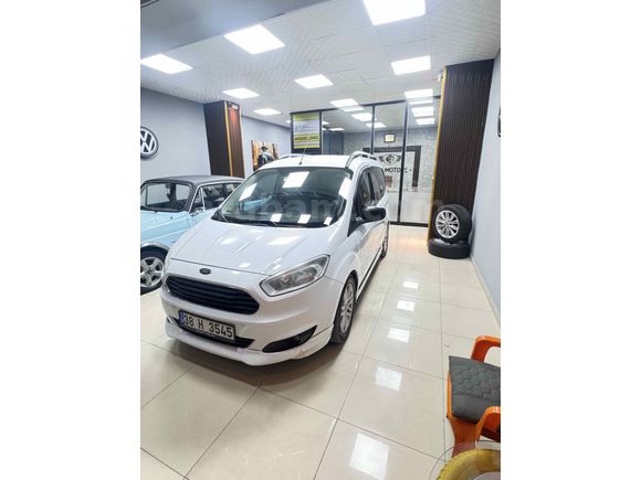 Acill satlıkk Ford Tourneo Courier 1.6 TDCi  Titanium Plus 2016 Model  