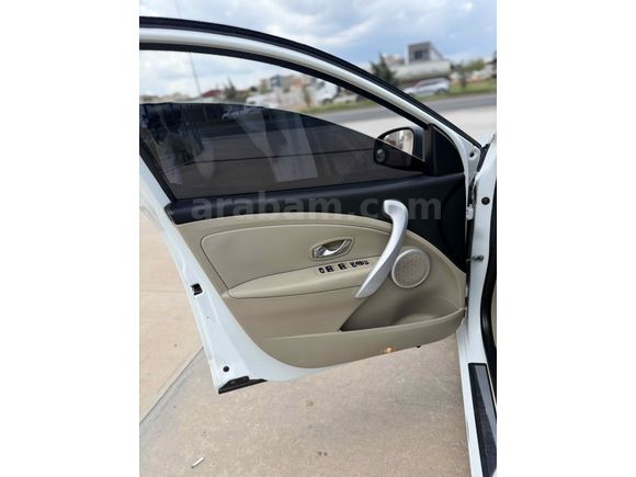 Galeriden Renault Fluence 1.5 dCi Privilege 2010 Model Şanlıurfa