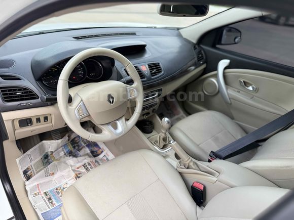 Galeriden Renault Fluence 1.5 dCi Privilege 2010 Model Şanlıurfa