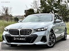 2024 BMW i5 eDrive40 M Sport Brooklyn Grey İçi Beyaz BOYASIZ