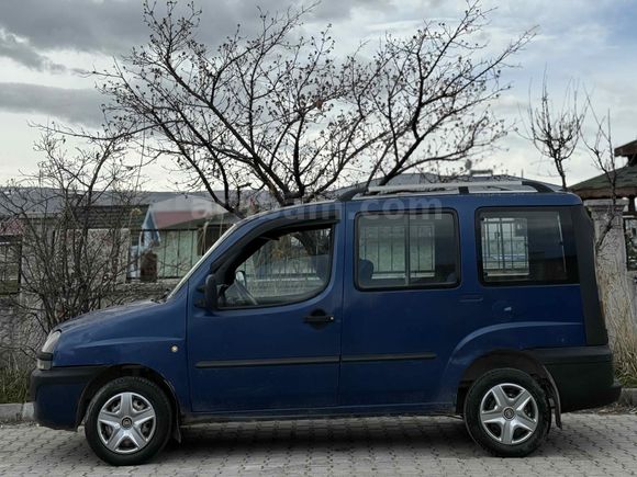Galeriden Fiat Doblo Panorama 1.9 D SX 2004 Model Van