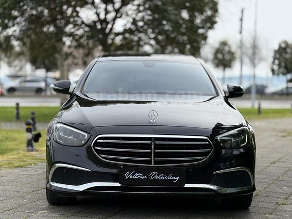 Sahibinden Mercedes - Benz E 200 d Exclusive 2022 Model HATASIZ-DEĞİŞENSİZ