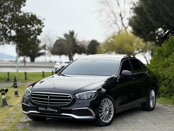 Sahibinden Mercedes - Benz E 200 d Exclusive 2022 Model HATASIZ-DEĞİŞENSİZ