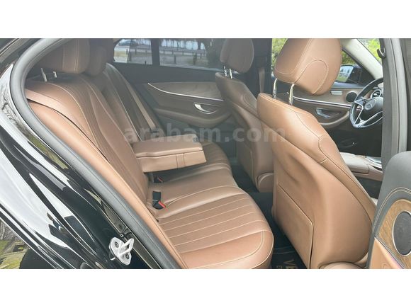 Sahibinden Mercedes - Benz E 200 d Exclusive 2022 Model HATASIZ-DEĞİŞENSİZ