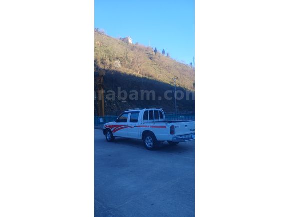 Sahibinden Mazda B2500 2.5 D 2001 Model