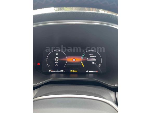 Sahibinden Renault Clio 1.0 TCe Techno Esprit Alpine 2025 Model 