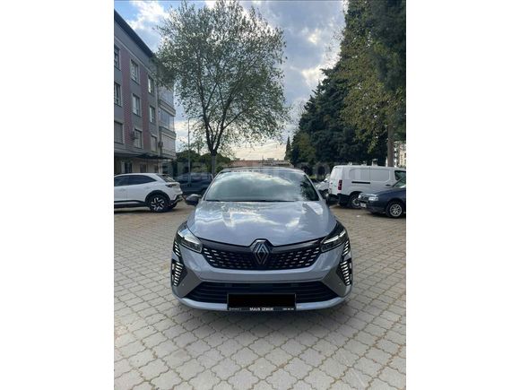 Sahibinden Renault Clio 1.0 TCe Techno Esprit Alpine 2025 Model 
