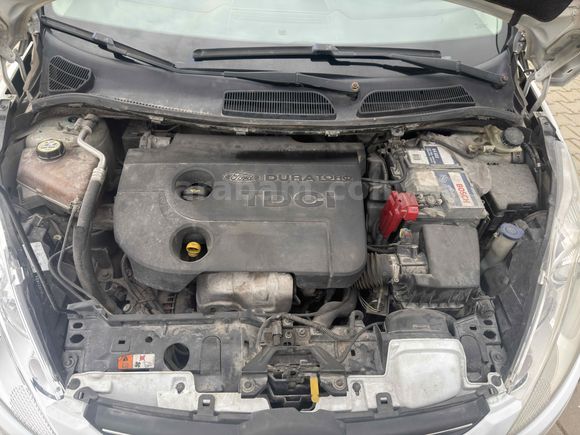 Sahibinden Ford Fiesta 1.4 TDCi Titanium 2012 model