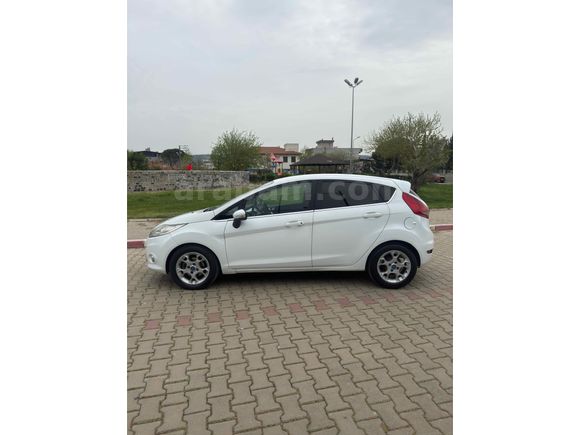 Sahibinden Ford Fiesta 1.4 TDCi Titanium 2012 model
